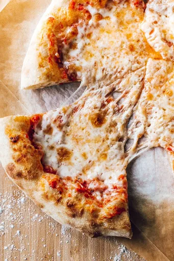 Receta clásica de pizza casera