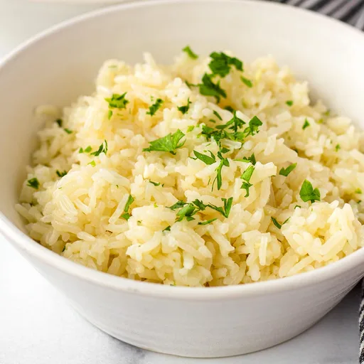 Arroz con mantequilla y ajo