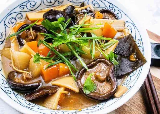DAIKON RADISH STEW