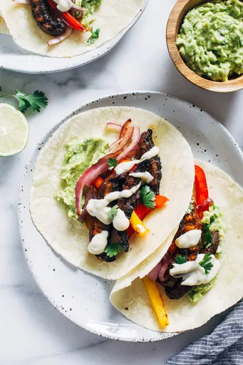 Fajitas de champiñones Portobello a la parrilla