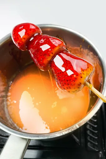 Receta de Tanghulu (infalible y se mantiene crujiente)