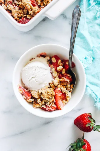 Strawberry Crisp