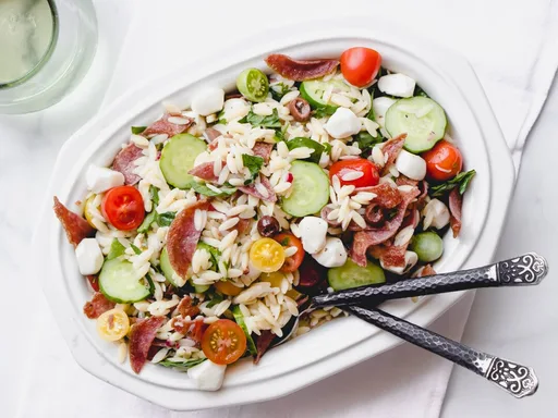Mediterranean Pasta Salad with Red Wine Vinaigrette