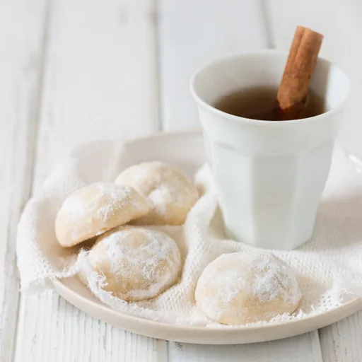 Melt-In-Your-Mouth Butter Snowball Cookies