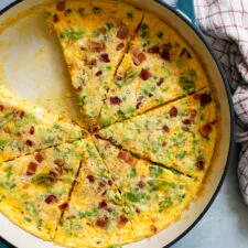 Bacon and Egg Breakfast Casserole