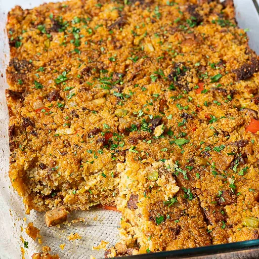 Cajun Cornbread Dressing (Stuffing)