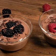 Mousse de Chocolate Negro Vegano