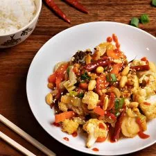 Couve-flor vegana kung pao