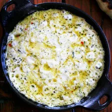 Ricotta al horno con limón y tomillo