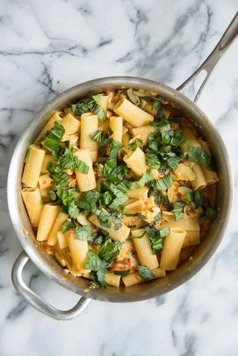 Pasta facil con calabacin para entre semana