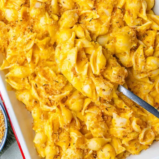 Butternut Squash Pasta (Creamy with Crispy Breadcrumbs)