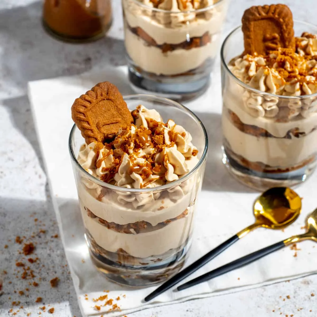 Easy Speculoos Tiramisu (In Glasses)