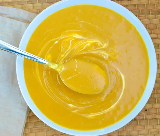 Sopa de Calabaza Mantequilla Rápida y Fácil