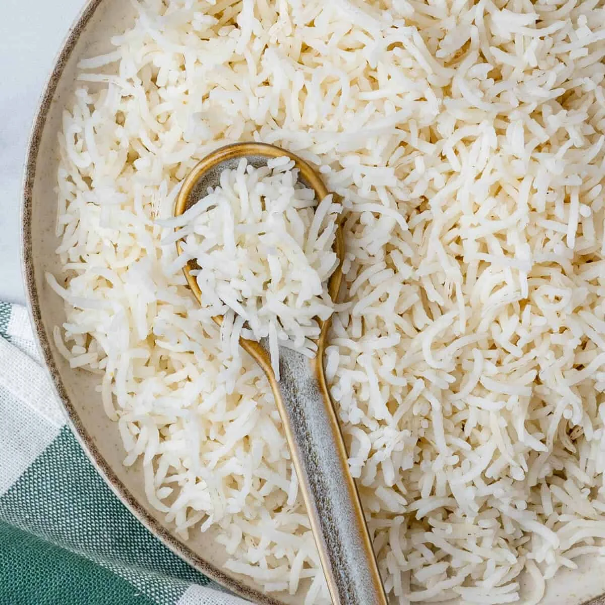 Basmati Rice (Easy Steps, Fluffy Rice Everytime!)