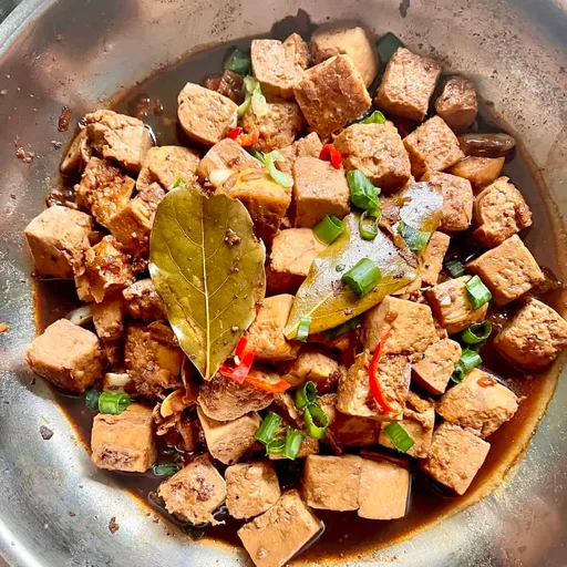 Filipino Tofu Adobo