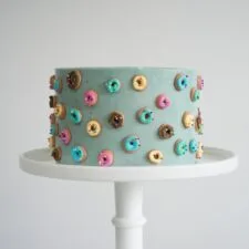 Doughnut sprinkle cake