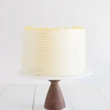 Pastel de triple limón
