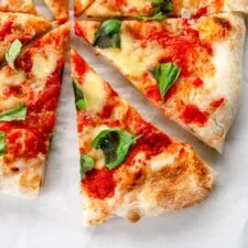 Basic Margherita Pizza