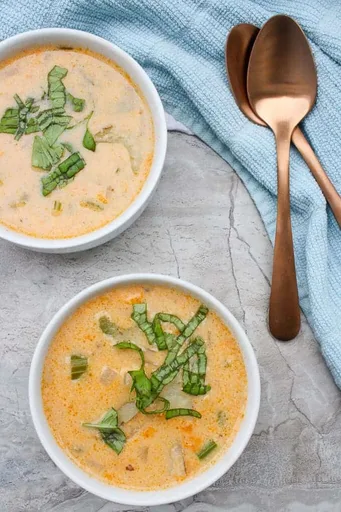 Easy Clam Chowder with Smoked Oysters