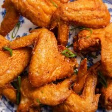 Alitas de pollo frito estilo restaurante chino