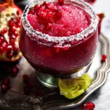 Margaritas de granada congeladas