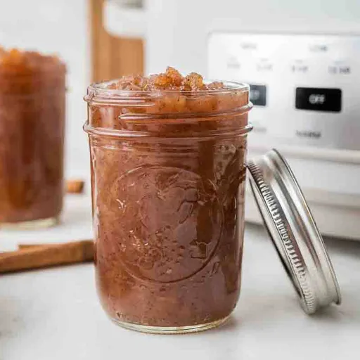 Slow Cooker Applesauce with Brown Sugar