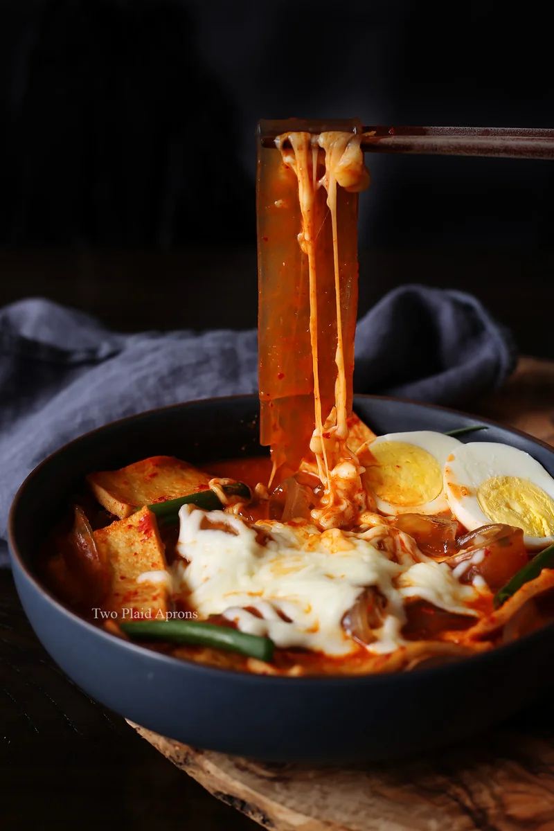 Healthier Chewy Vermicelli "Tteokbokki"