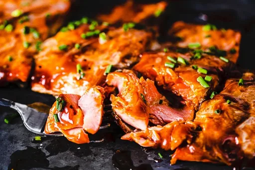Salmón glaseado a la barbacoa