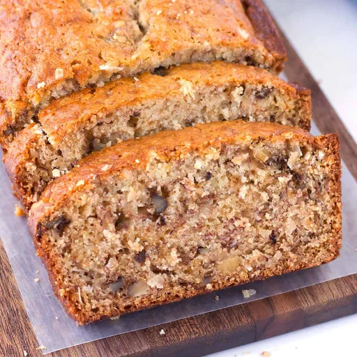 Amazing Banana Nut Bread (Easy & Moist)