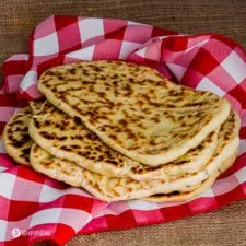 Pan naan casero