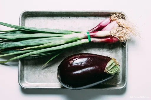 Grilled Spring Onion and Eggplant Pizza