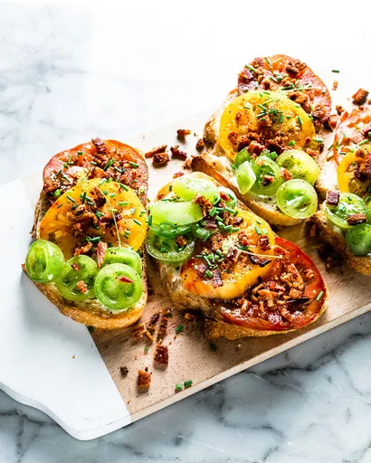 Receta de tostada de tomate antiguo