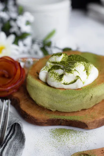 One Egg Matcha Soufflé Pancake