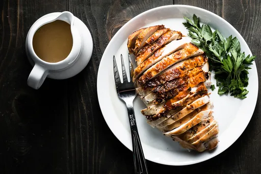 Pechuga de pavo asada a las hierbas