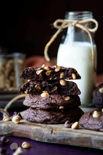 Chocolate Peanut Butter Chip Cookies