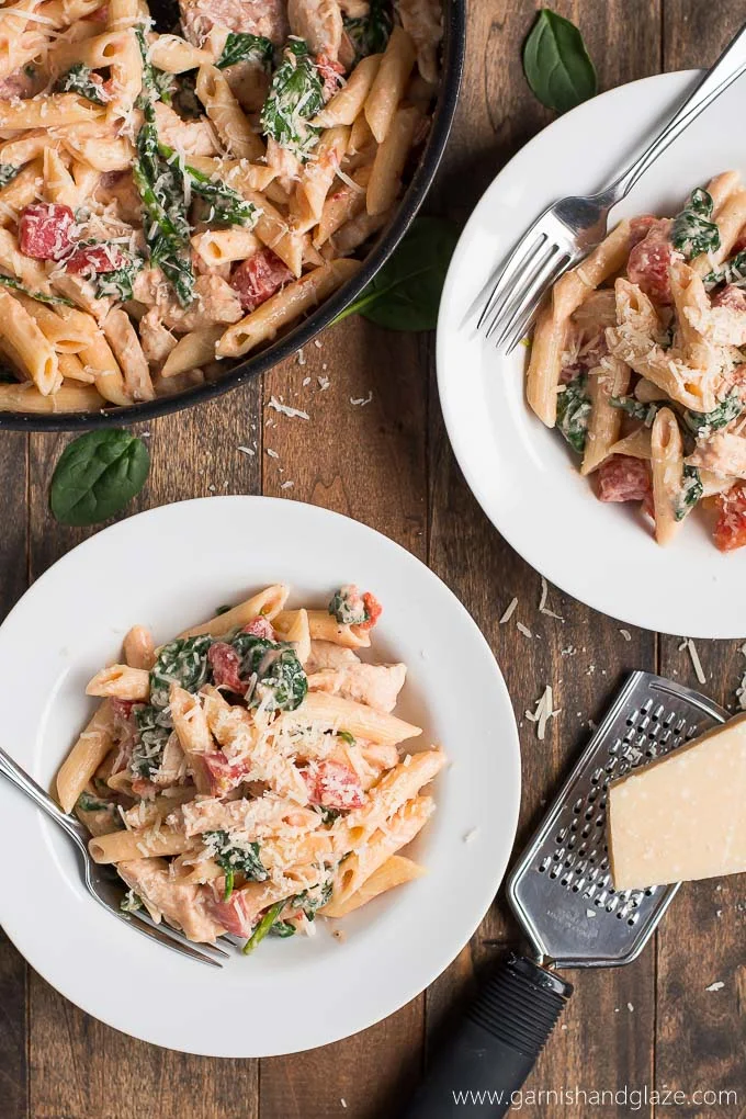 Creamy Tomato Chicken Florentine