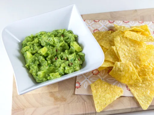 El mejor guacamole con piña