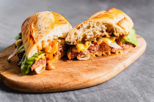 Sándwich de Tri-Tip