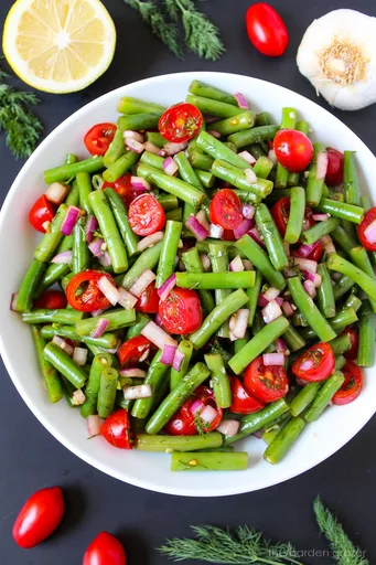 Balsamic Green Bean Salad (Easy!)