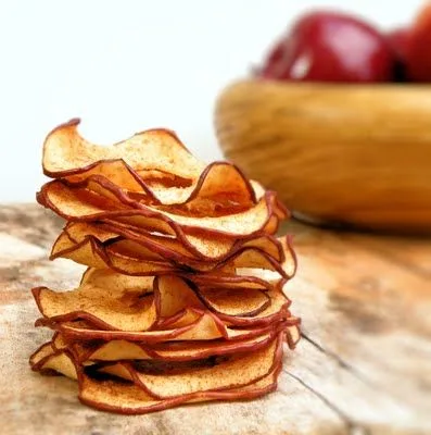Chips de manzana al horno