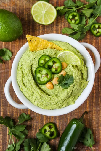 Hummus de cilantro y jalape&ntilde;o (&iexcl;f&aacute;cil!)