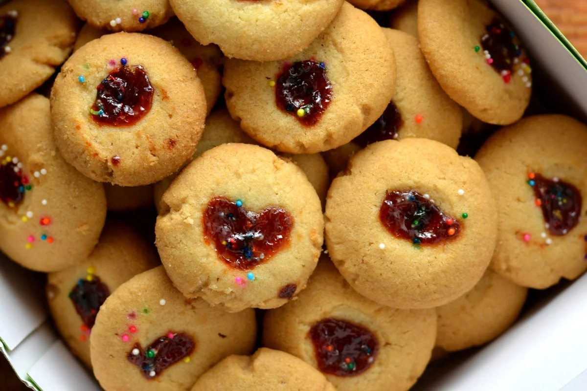 Mantecaditos (Puerto Rican Thumbprint Cookies)