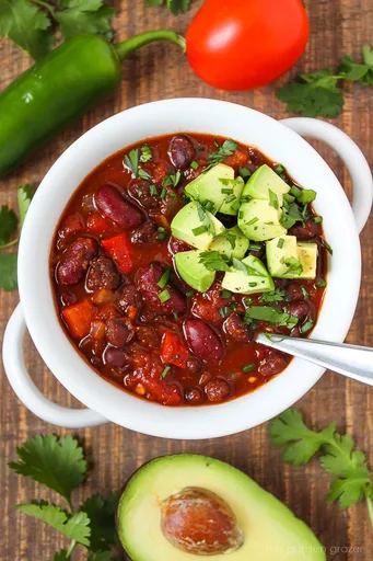 Hearty Vegan Chili (30 Minute!)