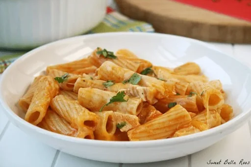 Rigatoni con pollo