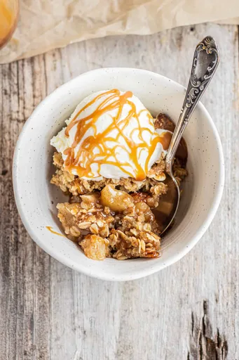 Salted Caramel Apple Crisp
