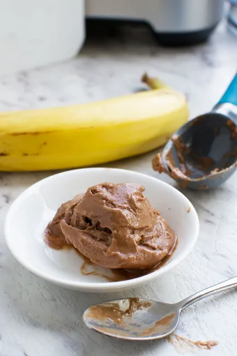 Helado saludable de plátano y chocolate en 5 minutos (Helado saludable)