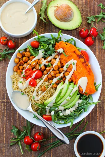 Sweet Potato Quinoa Bowl (Vegan!)