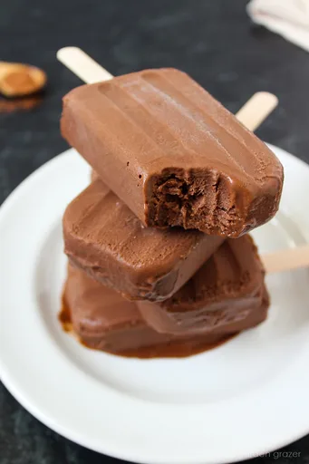 Vegan Fudgesicles (Decadent, Creamy!)