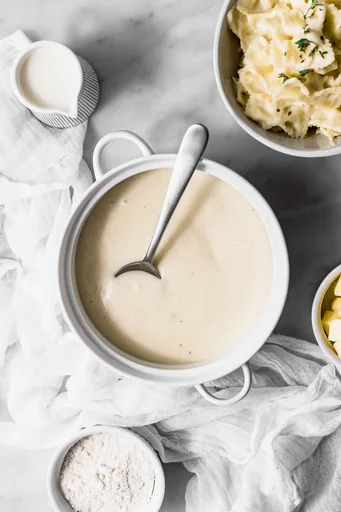 Bechamel Sauce - Cooking Basics