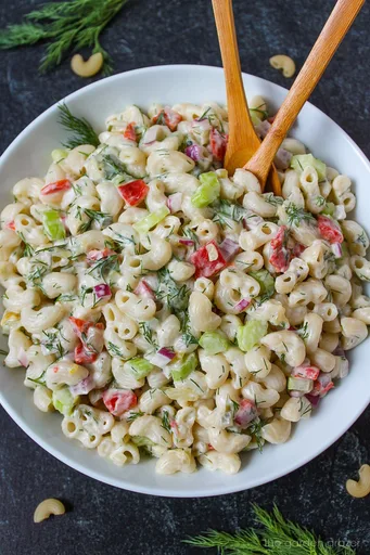 Ensalada de macarrones vegana (¡Fácil!)